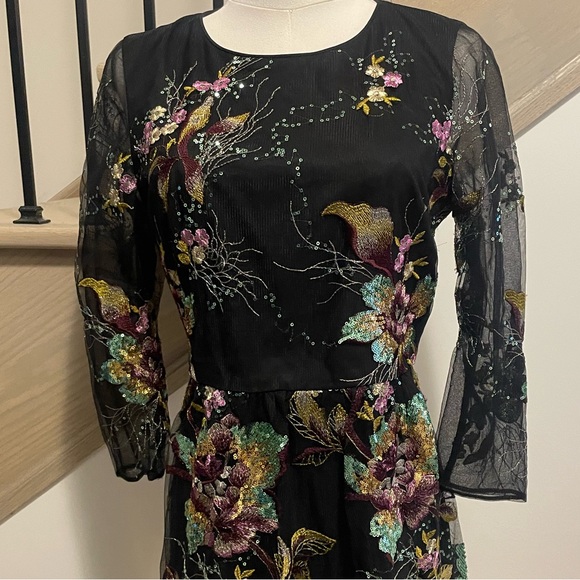 Fancy black dress - Picture 2 of 5